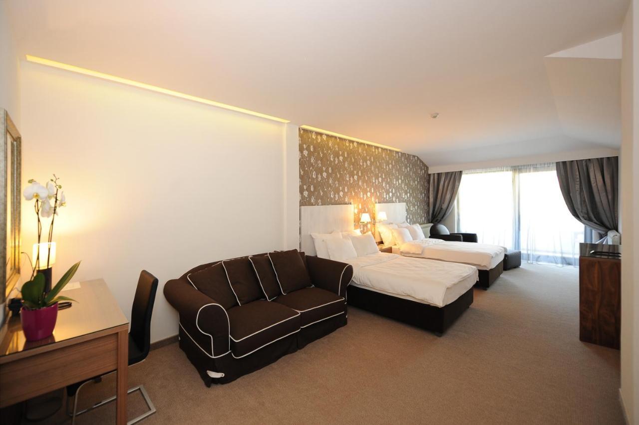 Hotel 1000 Ruza Beograd Phòng bức ảnh